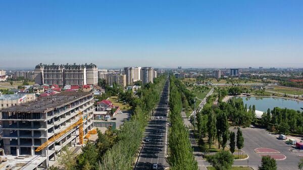 Проспект Чингиза Айтматова в Бишкеке с высоты дрона. Архивное фото - Sputnik Кыргызстан