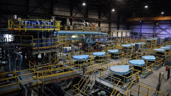 Завод по обогащению золотоносной руды добываемой на руднике Кумтор. Архивное фото - Sputnik Кыргызстан