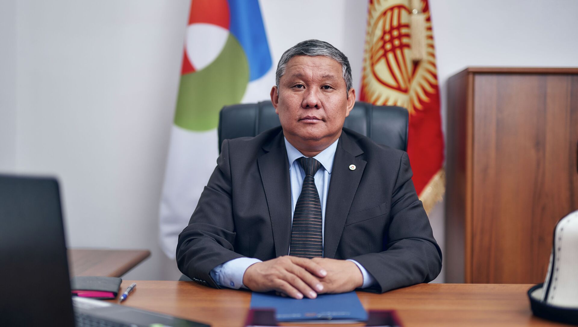 Председатель правления Национального энергохолдинга Асхат Бердиев - Sputnik Кыргызстан, 1920, 15.06.2021