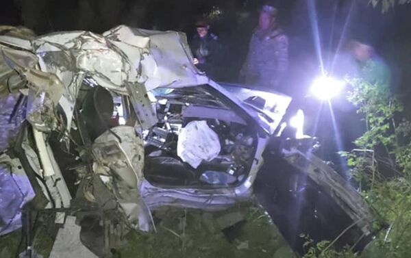 ДТП произошло ночью на 187-м километре трассы Балыкчи — Ананьево — Каракол - Sputnik Кыргызстан
