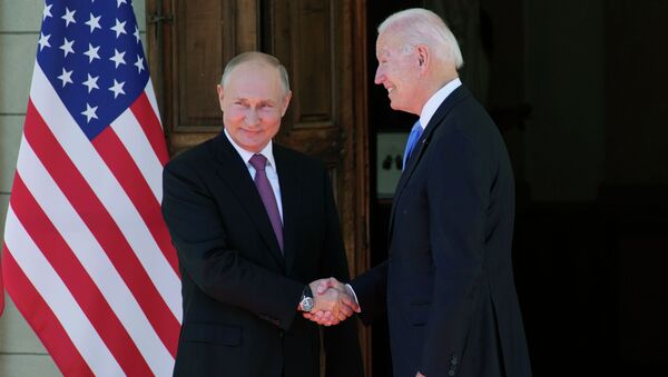 Встреча президент РФ Владимира Путина и президента США Джо Байдена в Женеве - Sputnik Кыргызстан