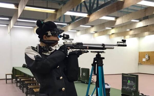Об этом стало известно после окончания всех международных соревнований по пулевой стрельбе в онлайн- и оффлайн-формате в упражнении ВП-6 для женщин (пневматическая винтовка на 10 метров) - Sputnik Кыргызстан