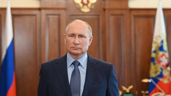 Президент РФ В. Путин поздравил медиков с профессиональным праздником - Sputnik Кыргызстан