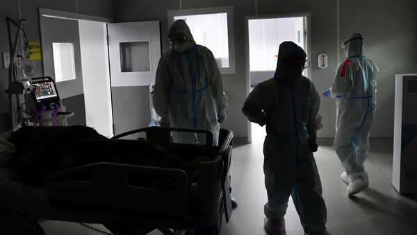 Медицинские работники в госпитале. Архивное фото - Sputnik Кыргызстан