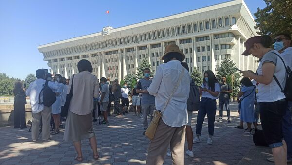 Митинг против закона о манипуляции информацией в Бишкеке - Sputnik Кыргызстан