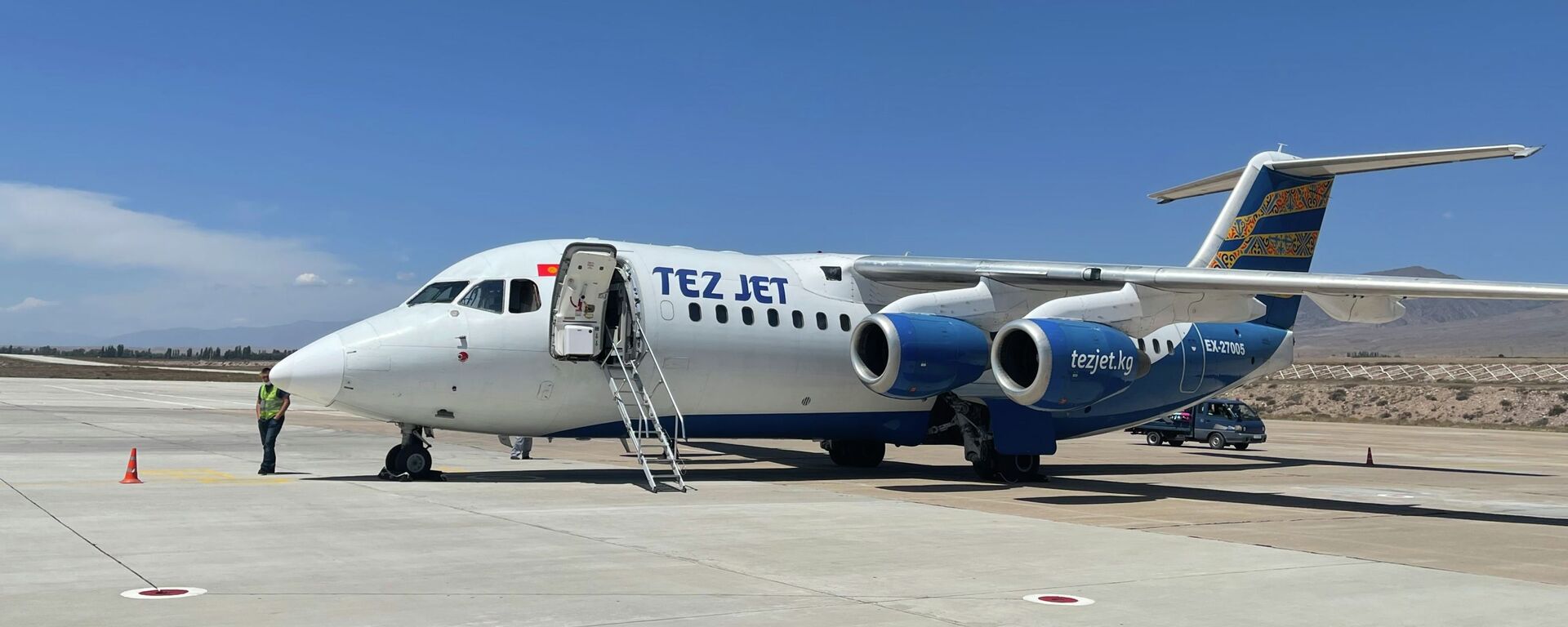 Самолет авиакомпании Тез Джет в аэропорту Иссык-Куля. Архивное фото - Sputnik Кыргызстан, 1920, 01.07.2022