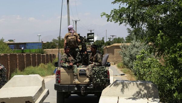 Солдаты Афганской национальной армии (АНА) в 70 км к северу от Кабула - Sputnik Кыргызстан