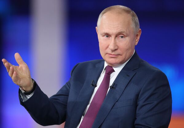 Прямая линия с президентом РФ Владимиром Путиным - Sputnik Кыргызстан