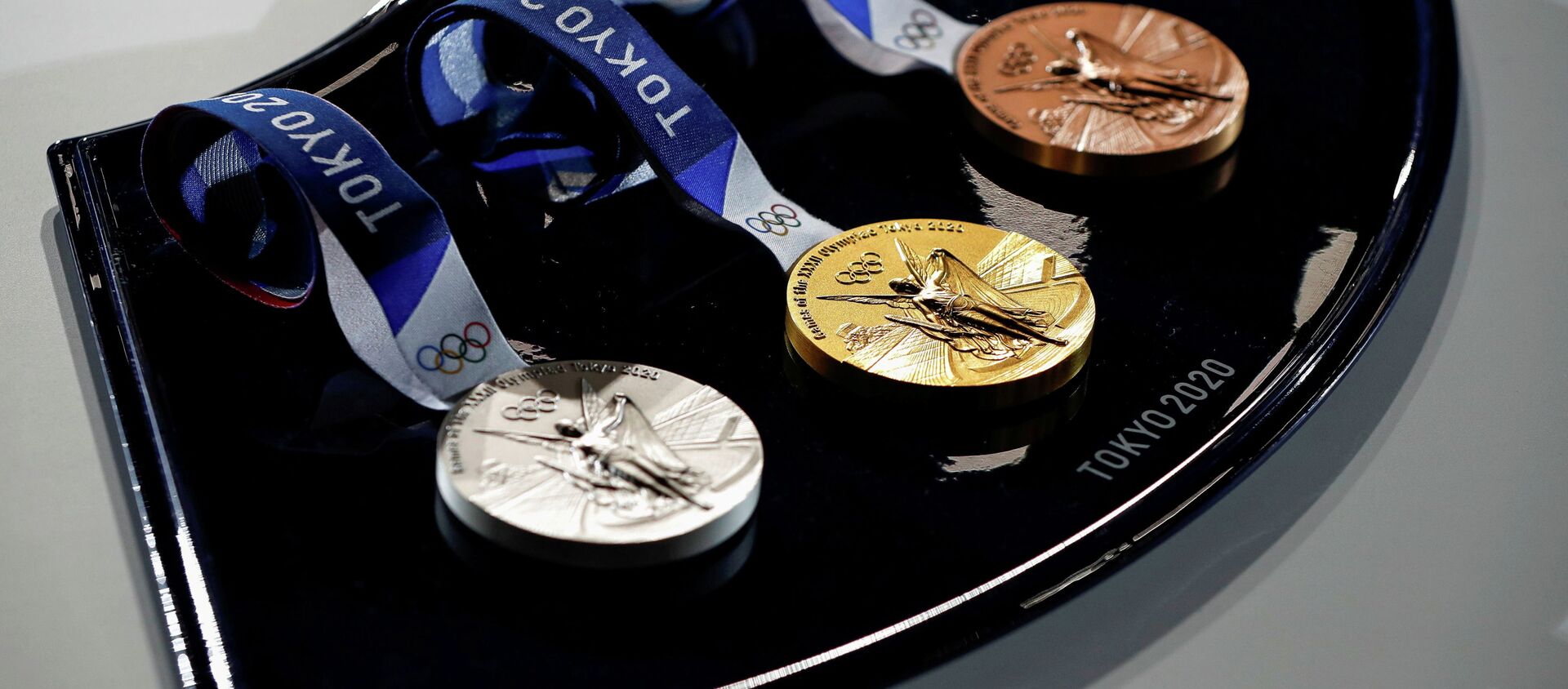 Медали для призеров XXXII летних Олимпийских игр в Токио. Архивное фото - Sputnik Кыргызстан, 1920, 13.07.2021