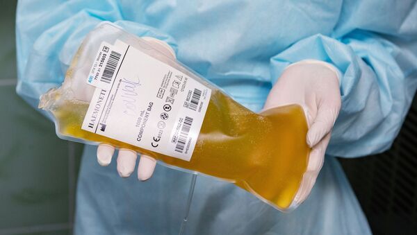 Плазма, сданная донором в отделении переливания крови. Архивное фото - Sputnik Кыргызстан