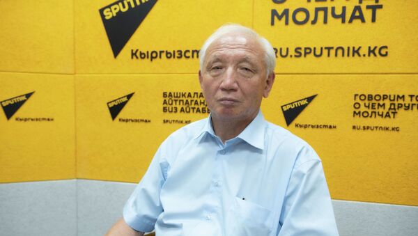 Председатель Союза строителей КР Аскарбек Молдобаев на радио Sputnik Кыргызстан - Sputnik Кыргызстан