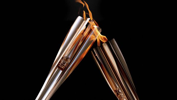 Факелы с олимпийским огнем в Токио - Sputnik Кыргызстан