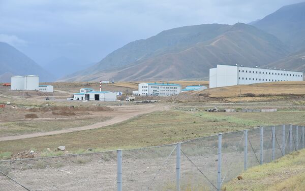 Жыл аягына чейин 2 300 килограмм алтын өндүрүү пландалып жатканы айтылды - Sputnik Кыргызстан