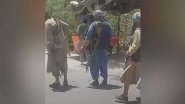 Афганистандагы элдик кошуундардын талибдер менен салгылашкан видеосу - Sputnik Кыргызстан