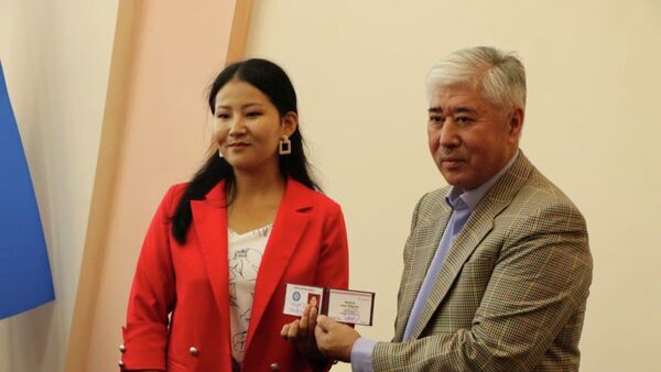 Ош шаарынын жаңы депутаты Айжана Манап кызы - Sputnik Кыргызстан