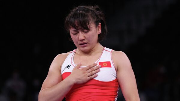Борец Мээрим Жуманазарова завоевала бронзовую медаль на Олимпийских играх в Токио - Sputnik Кыргызстан