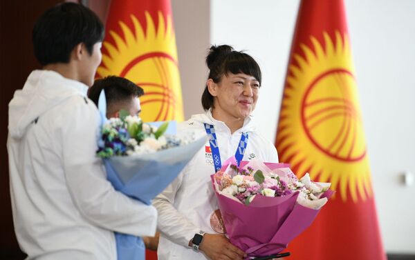 Представительница женской борьбы Мээрим Жуманазарова - Sputnik Кыргызстан