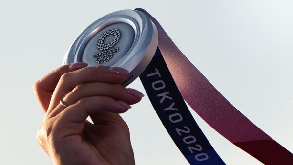 Серебряная медаль XXXII летних Олимпийских играх в Токио. Архивное фото - Sputnik Кыргызстан