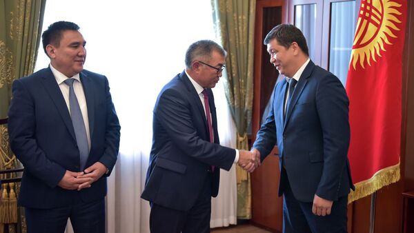 Исполняющий обязанности мэра Бишкека Айбек Джунушалиев представлен коллективу столичного муниципалитета - Sputnik Кыргызстан