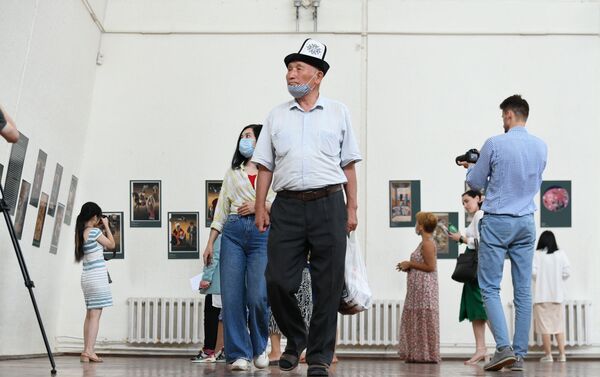 В рамках Дней культуры России в Бишкеке открылись три уникальные выставки - Sputnik Кыргызстан