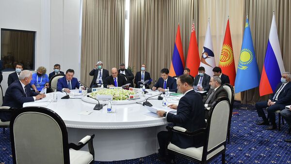 Очередное заседании Евразийского межправительственного совета в узком формате в городе Чолпон-Ате Иссык-Кульской области - Sputnik Кыргызстан