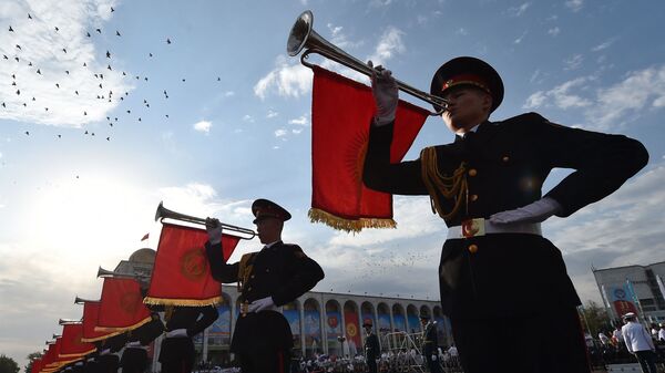 Военный оркест принимают участие в военном параде в честь Дня Независимости. Архивное фото - Sputnik Кыргызстан