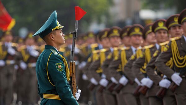 Военнослужащие Национальной Гвардии на параде в честь Дня независимости. Архивное фото - Sputnik Кыргызстан