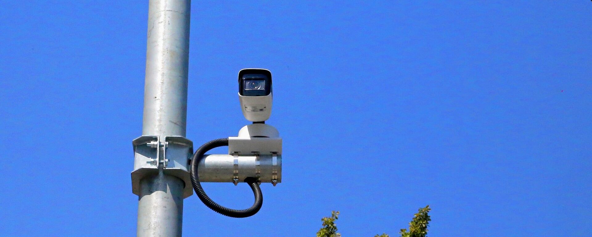 Установка камер фото-видео фиксации в рамках проекта Безопасный город в Оше - Sputnik Кыргызстан, 1920, 25.07.2026