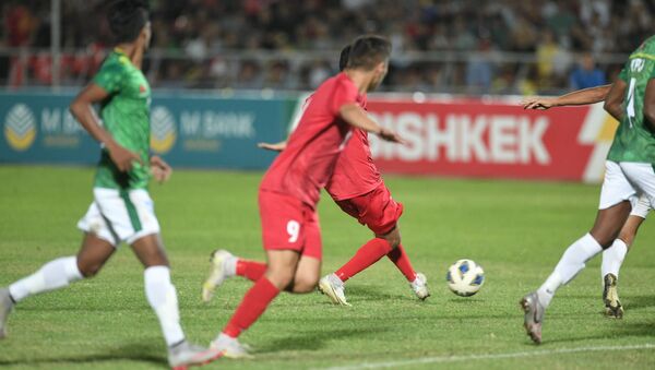 Матч Кыргызстан — Бангладеш в Бишкеке в рамках Кубка трех наций - Sputnik Кыргызстан