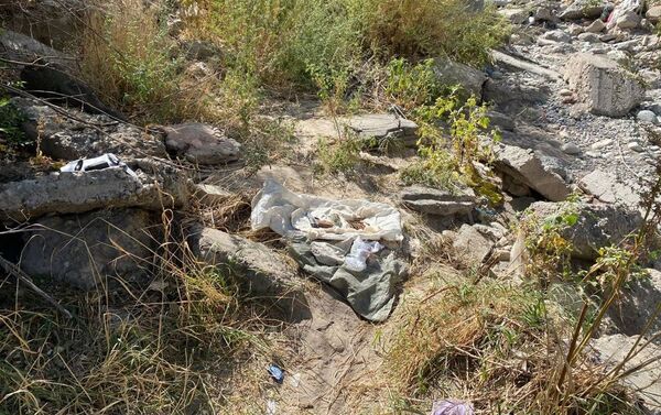 В Бишкеке обнаружен схрон оружия и боеприпасов - Sputnik Кыргызстан