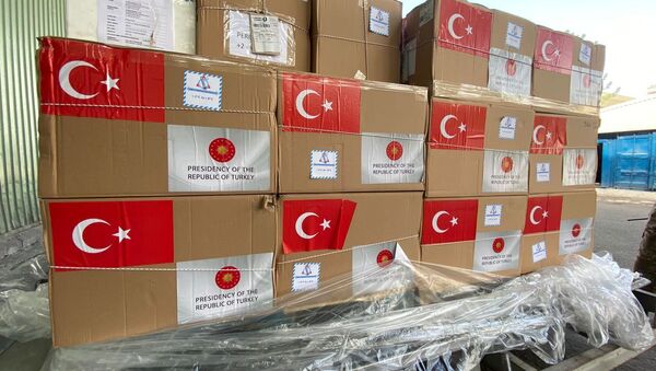 Поступление 150 тысяч доз китайской вакцины Sinovac из Турции - Sputnik Кыргызстан