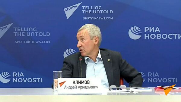 LIVE:  Видеомост с пресс-конференцией сенатора Андрея Климова - Sputnik Кыргызстан