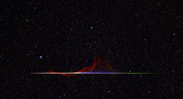 Снимок A Colourful Quadrantid Meteor американского фотографа Frank Kuszaj, ставший победителем в категории  Planets, Comets and Asteroids конкурса Royal Observatory’s Astronomy Photographer of the Year 13 - Sputnik Кыргызстан
