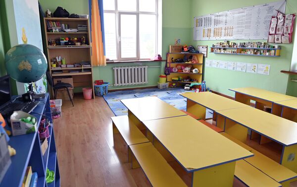 Позже, в 2010-х, семья переехала в другое место, дом с того момента функционировал как детское дошкольное учреждение. - Sputnik Кыргызстан