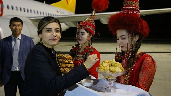 Члены экипажа турецкого самолета, рейса Ош — Стамбул — Ош - Sputnik Кыргызстан