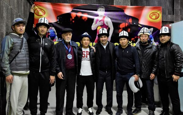 Успешное выступление позволило сборной Кыргызстана войти в пятерку лидеров общего медального зачета ЧМ, а сами спортсмены взлетели в мировом рейтинге. - Sputnik Кыргызстан