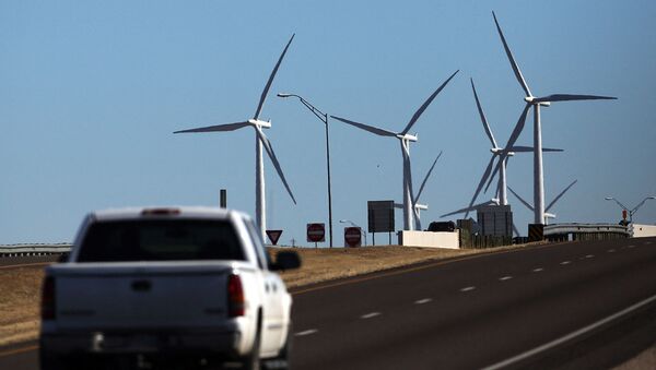 Ветряная электростанции в городе Колорадо, штат Техас. Архивное фото - Sputnik Кыргызстан