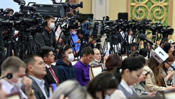 Большая пресс-конференция президента Садыра Жапарова - Sputnik Кыргызстан