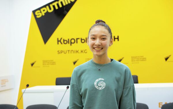 Чемпионка мира по воздушной акробатике Гульбара Болотова - Sputnik Кыргызстан