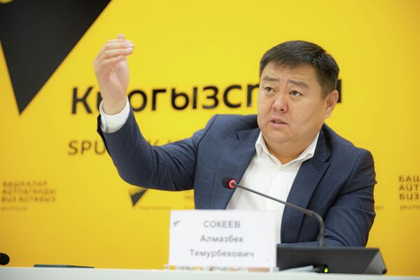 Фермеры Кыргызстана в 2021 году регулярно жаловались на недостаток поливной воды - Sputnik Кыргызстан