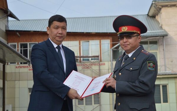 Лучшим из лучших вручены почетные грамоты и благодарственные письма столичного муниципалитета. - Sputnik Кыргызстан