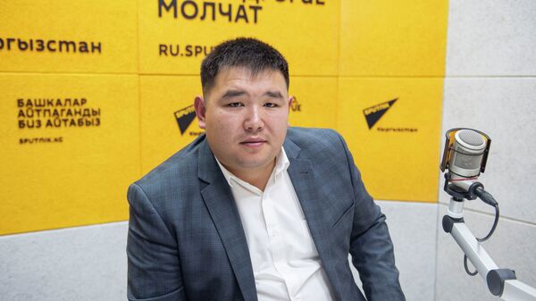 Руководитель Аппарата Акыйкатчы КР Аскат Азарбеков - Sputnik Кыргызстан