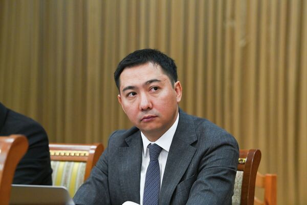 Министр культуры, информации, спорта и молодежной политики Азамат Жаманкулов - Sputnik Кыргызстан