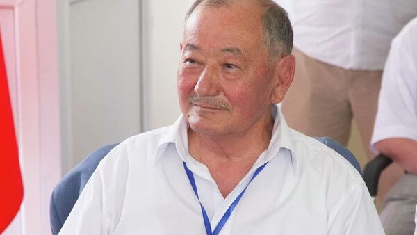 Кандидат в депутаты ЖК от партии Ата Мекен Шаршеналы Алиев - Sputnik Кыргызстан