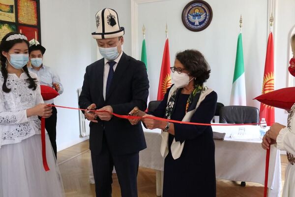 Состоялось церемония открытия посольства Кыргызстана в Италии - Sputnik Кыргызстан