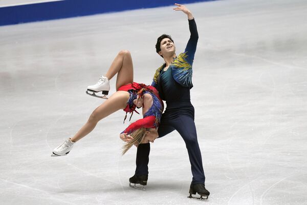 Канадцы Маржори Лажуа и Закари Лага заняли пятое место в категории Танцы на льду - Sputnik Кыргызстан