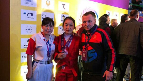 Кыргызстанка Самара Абдумалик кызы стала бронзовым призером Чемпионата мира по самбо - Sputnik Кыргызстан