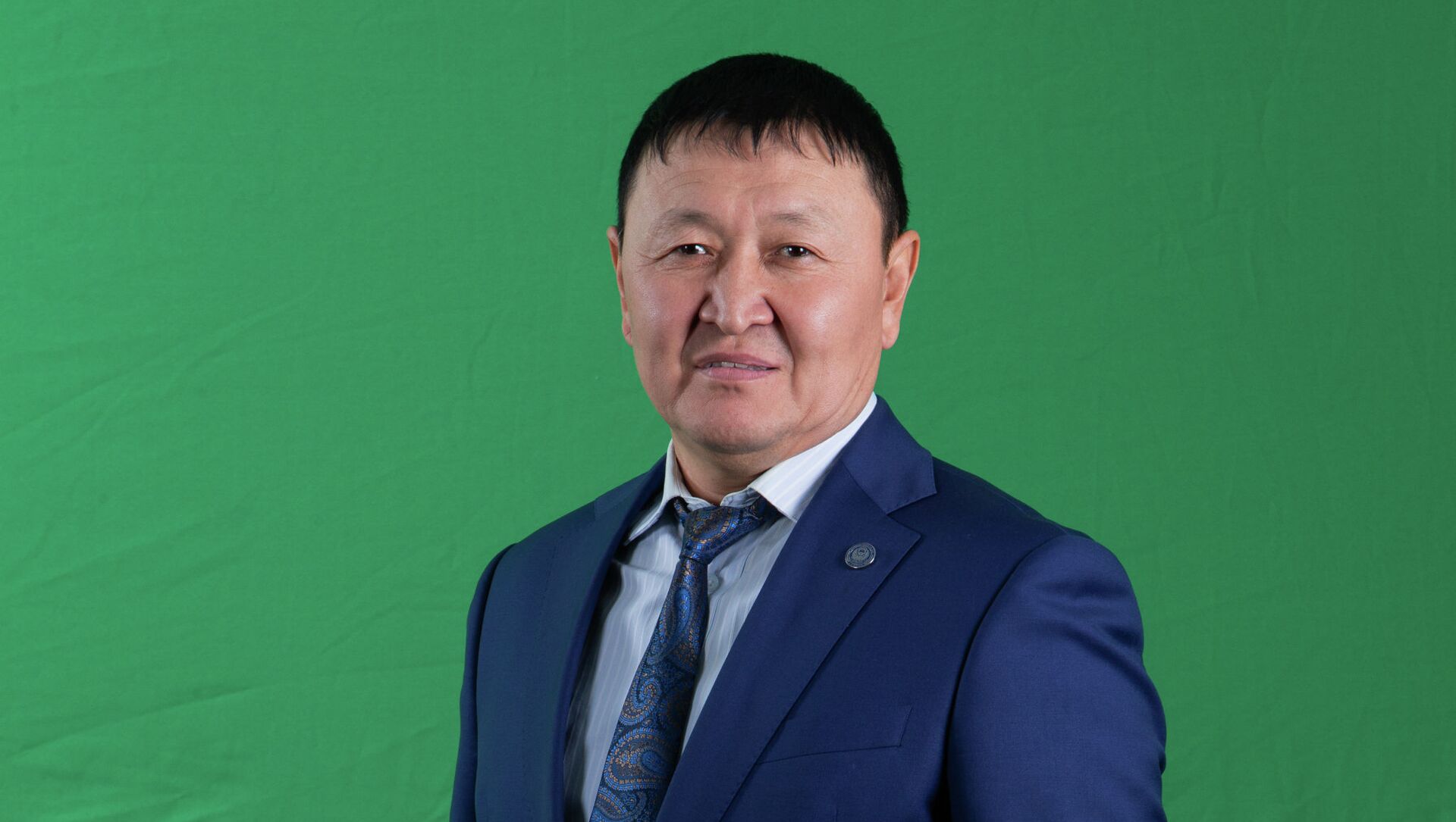 Кандидат в депутаты ЖК от партии Бутун Кыргызстан Алымжан Козубаев - Sputnik Кыргызстан, 1920, 03.11.2021