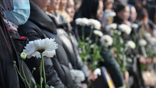 Митинг памяти Здесь наша боль и наша слава в Бишкеке  - Sputnik Кыргызстан