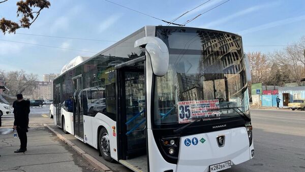 Тестирование нового автобуса от КамАЗа в Бишкеке - Sputnik Кыргызстан